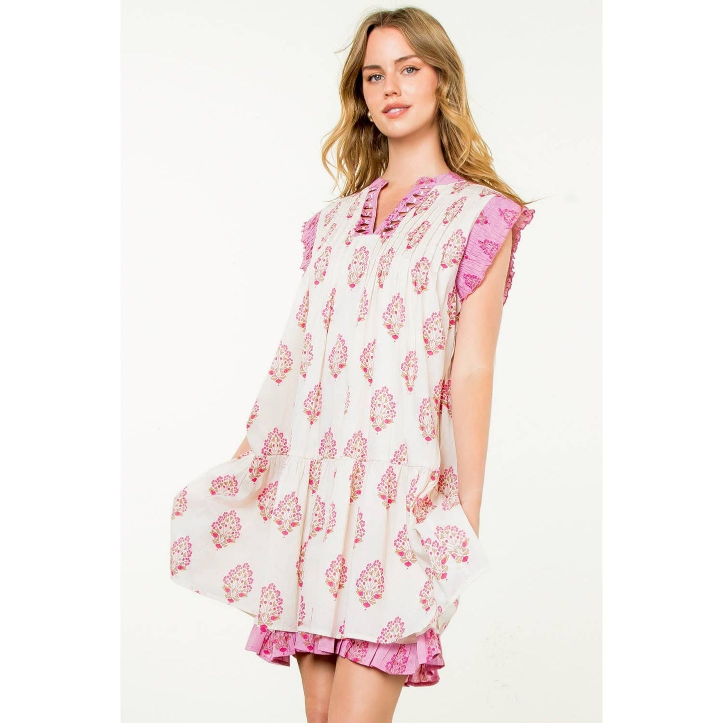 Sleeveless Pintuck Floral Print Dress