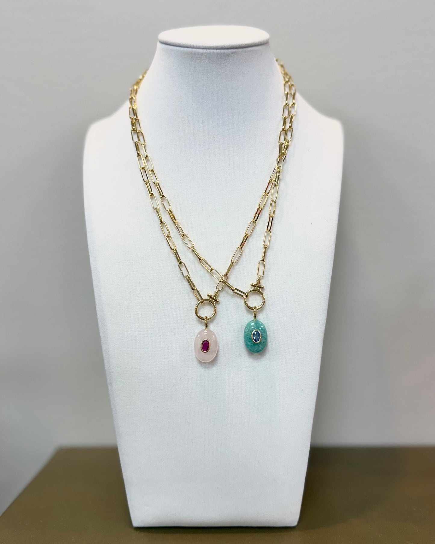 D+G Oval Stone Necklace