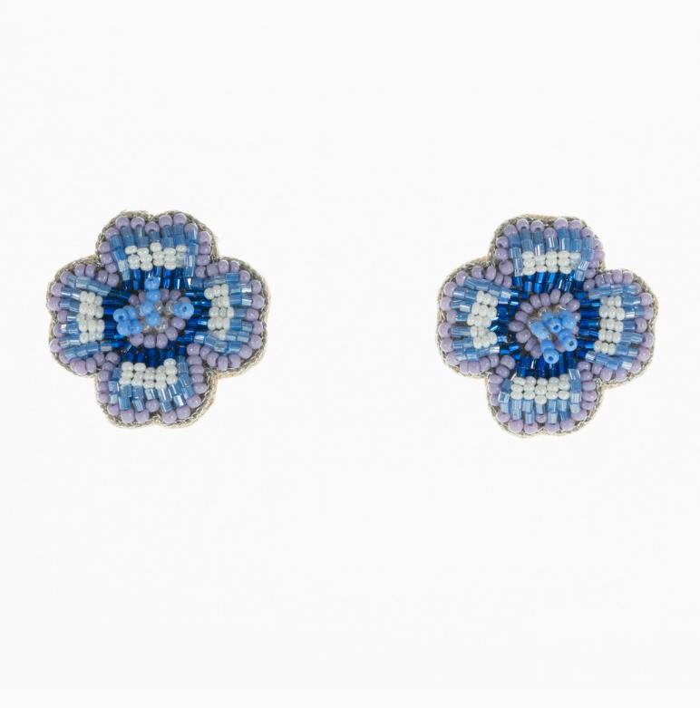Clara Studs