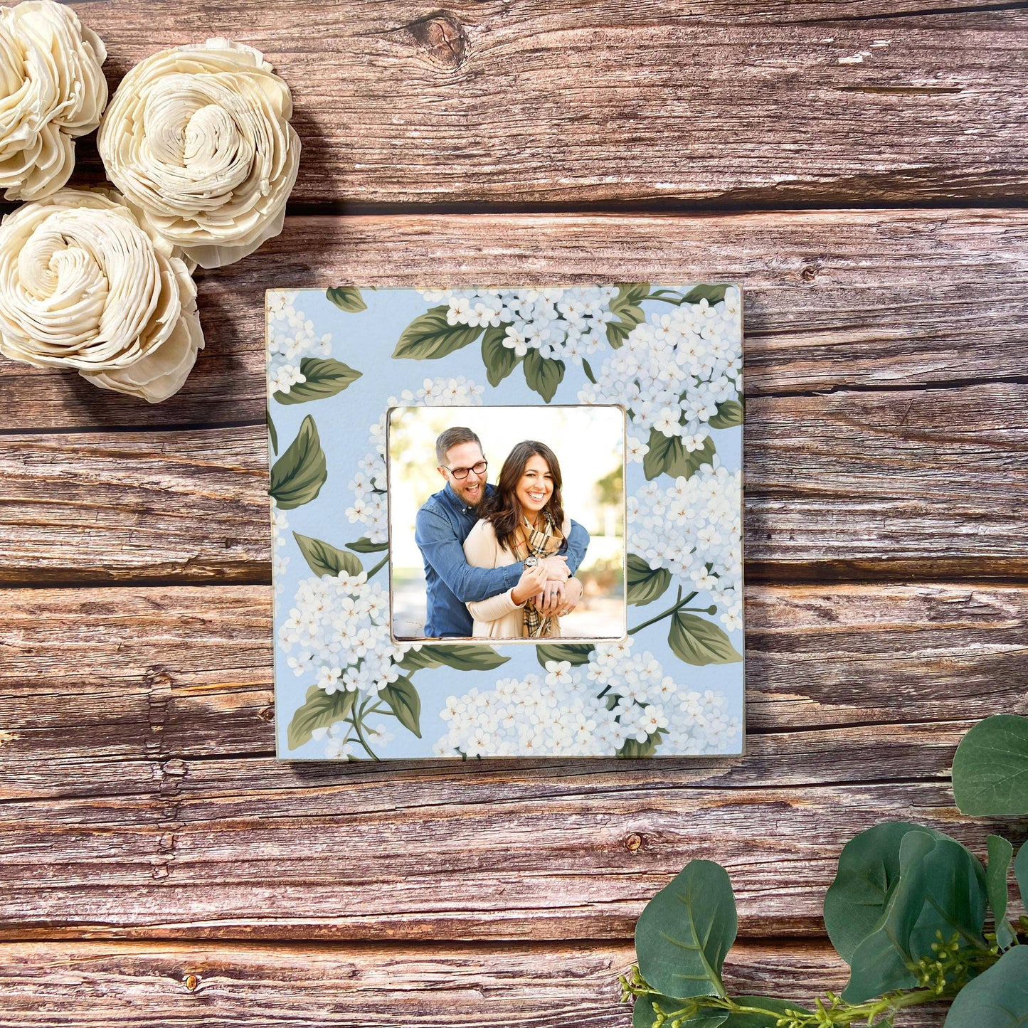Hydrangea Cottage Square Frame