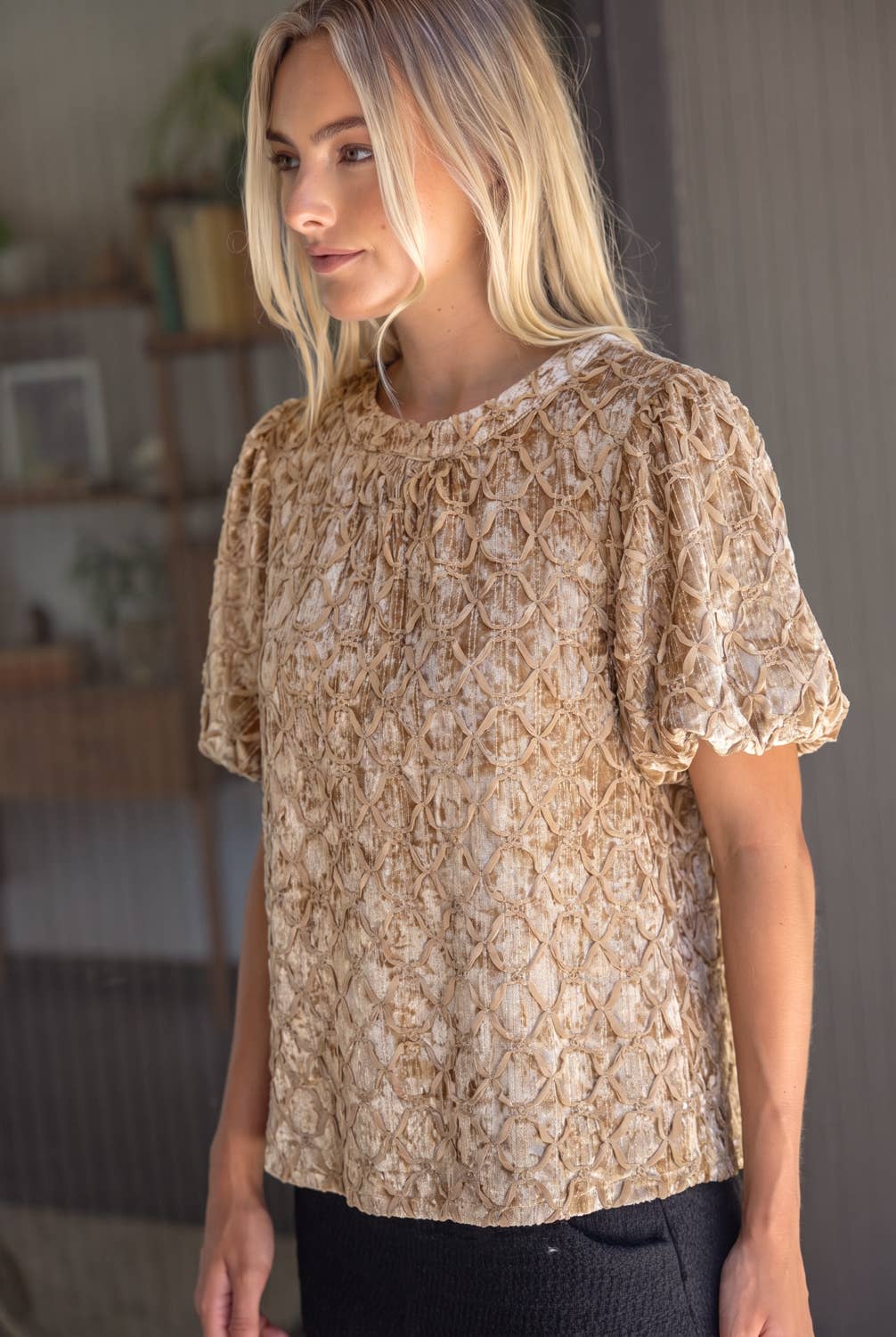 Crushed Velvet Bubble Sleeve Top