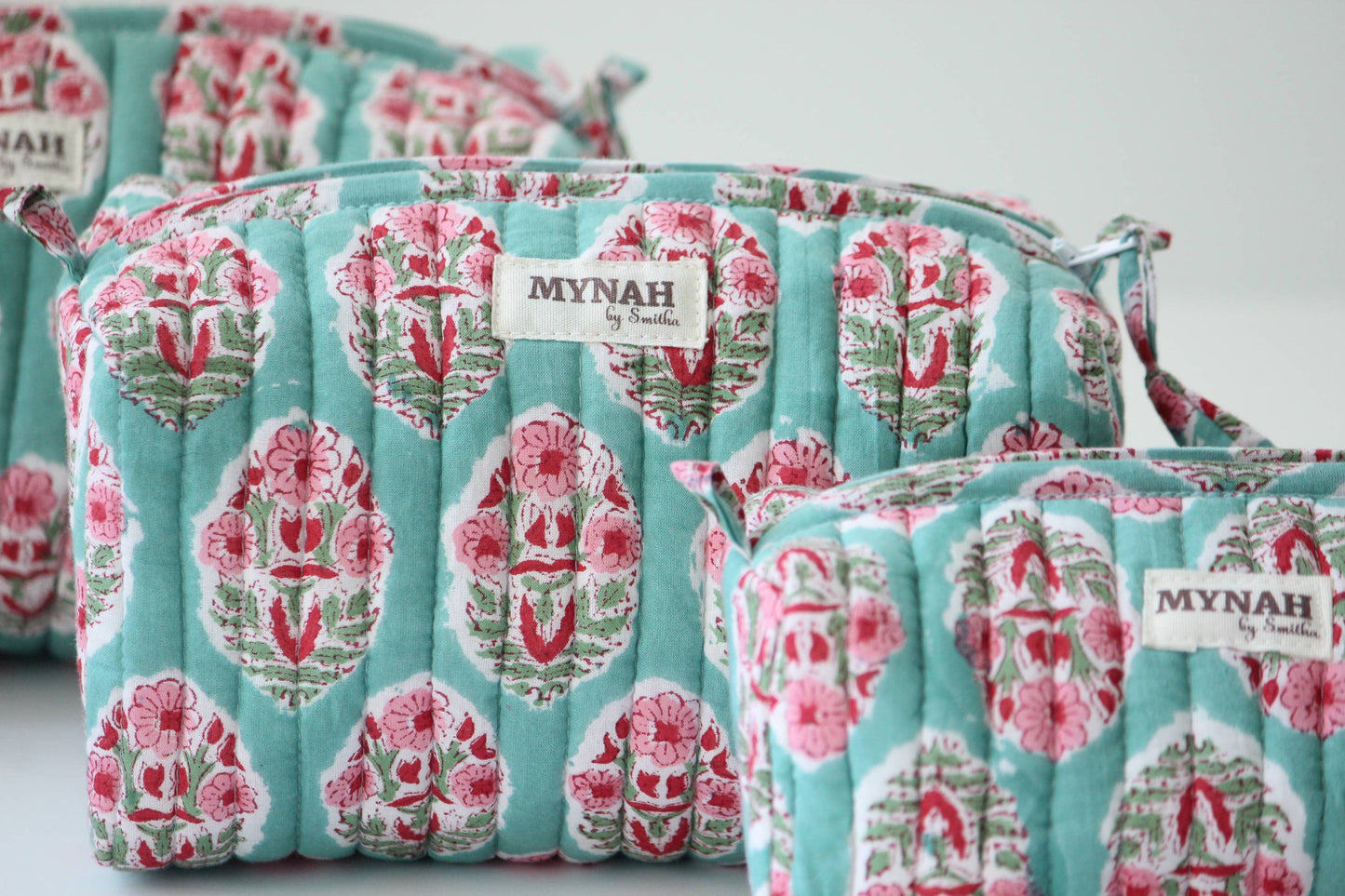 Turquoise-Bouquet Quilted Travel Pouch