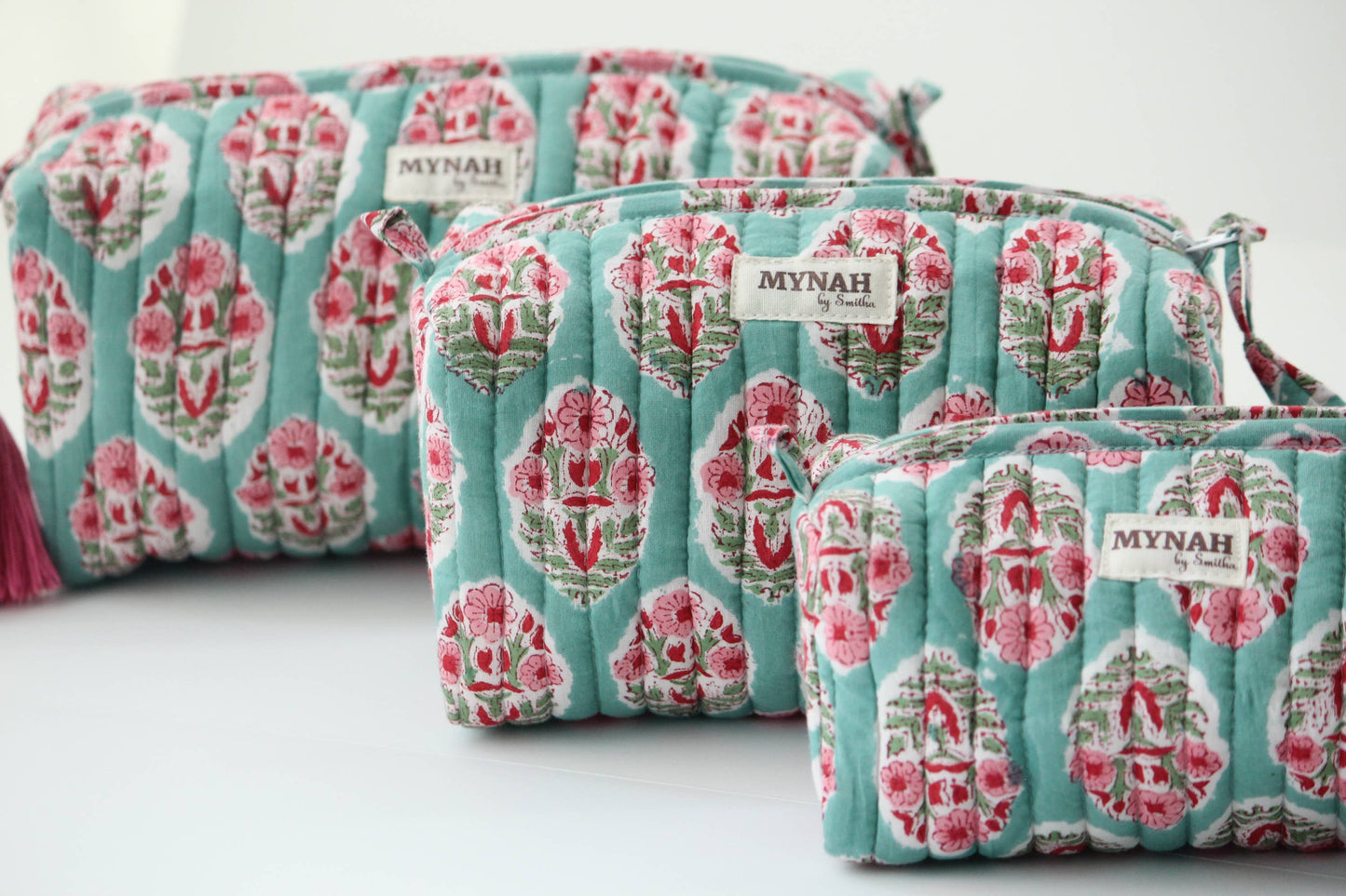 Turquoise-Bouquet Quilted Travel Pouch
