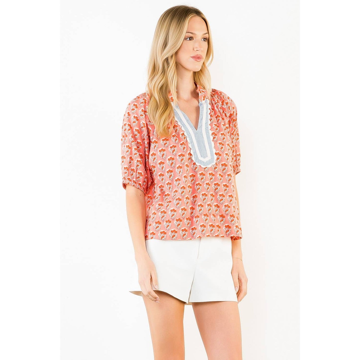 THML Short Sleeve Patterned V-Neck Top