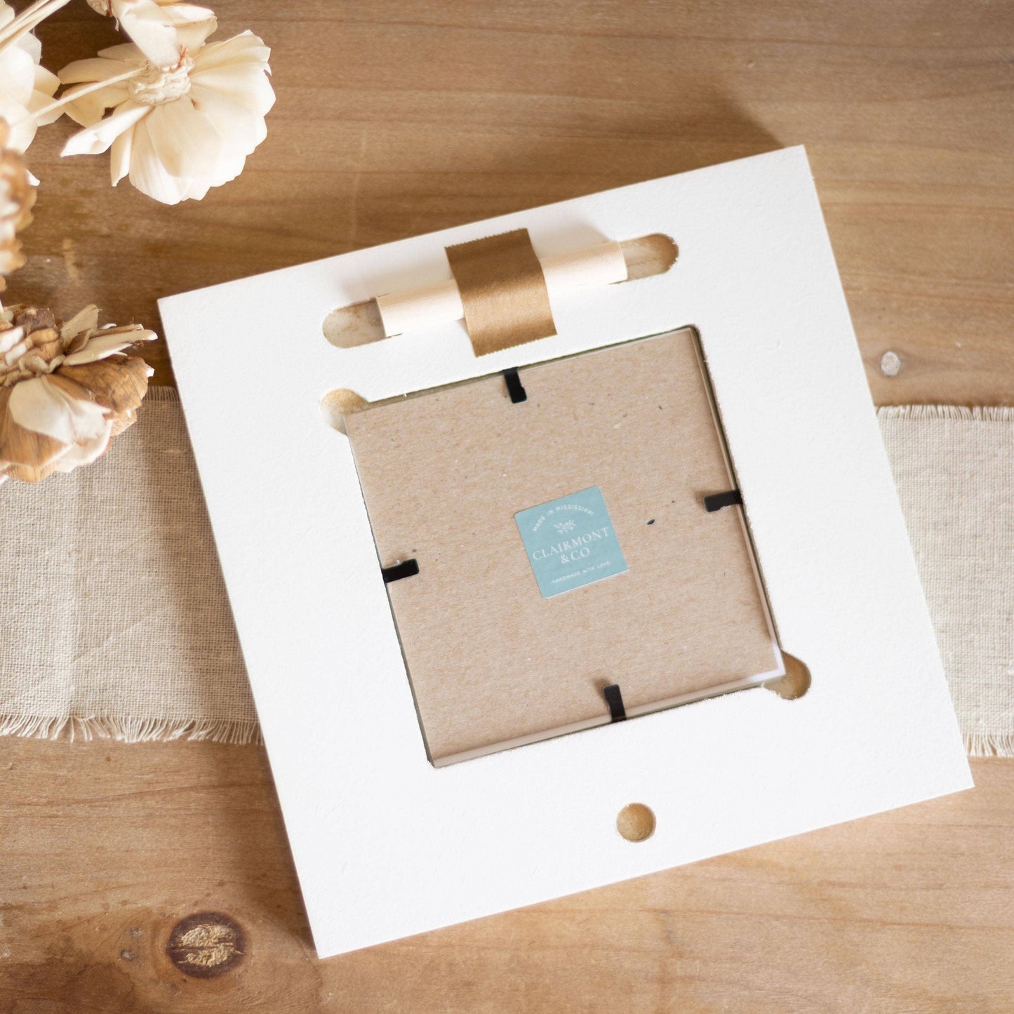 Hydrangea Cottage Square Frame