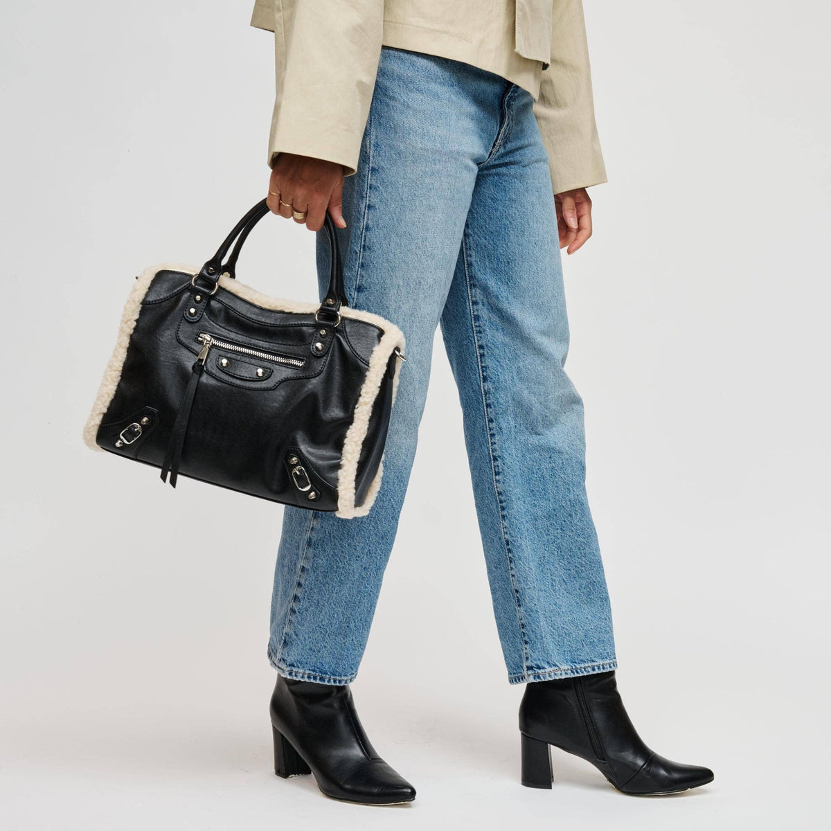 Chloe Satchel