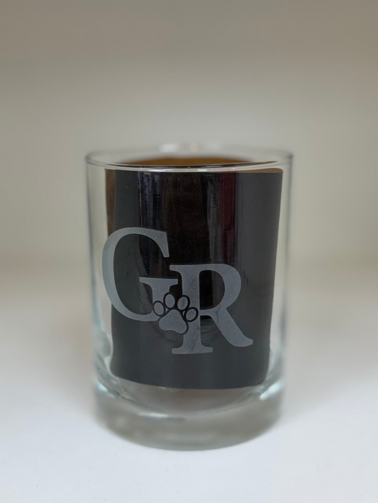 Glen on the Rocks