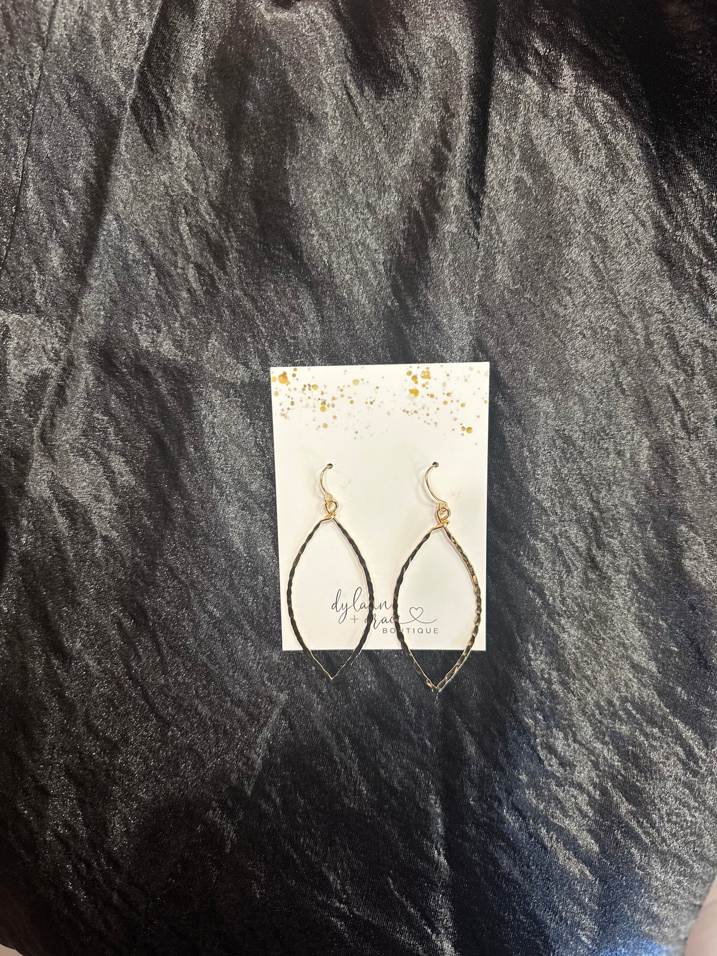 D+G Drop Earrings