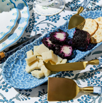 Hydrangea Cracker Dish