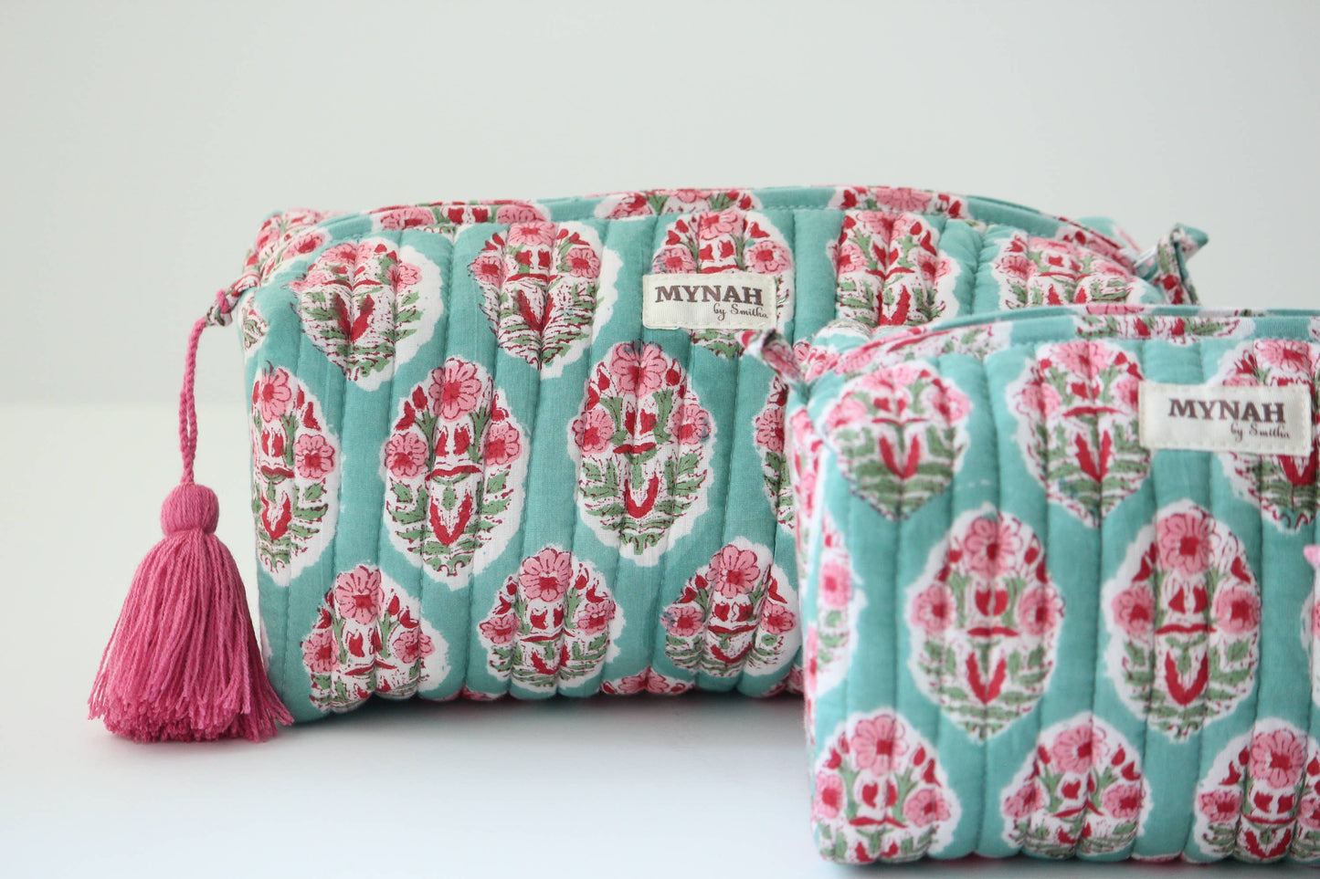 Turquoise-Bouquet Quilted Travel Pouch