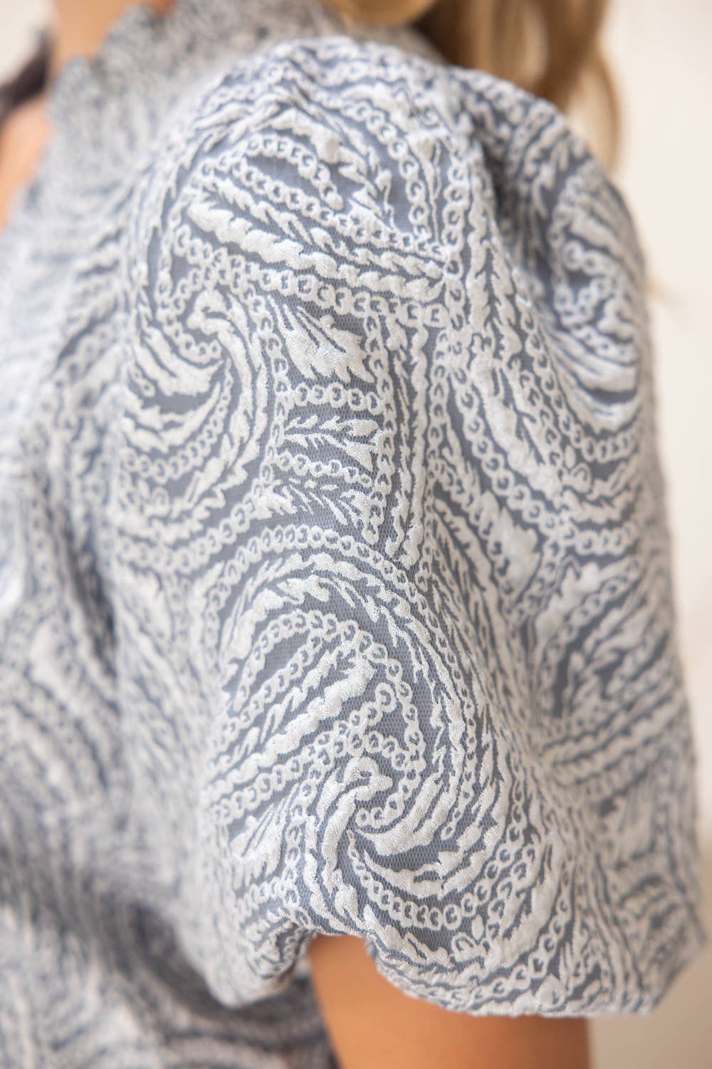 V-Neck Jaquard Top