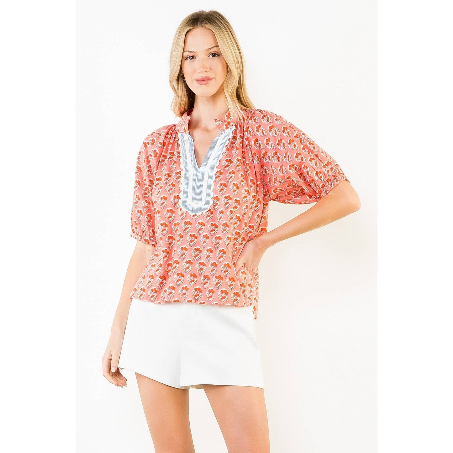 THML Short Sleeve Patterned V-Neck Top