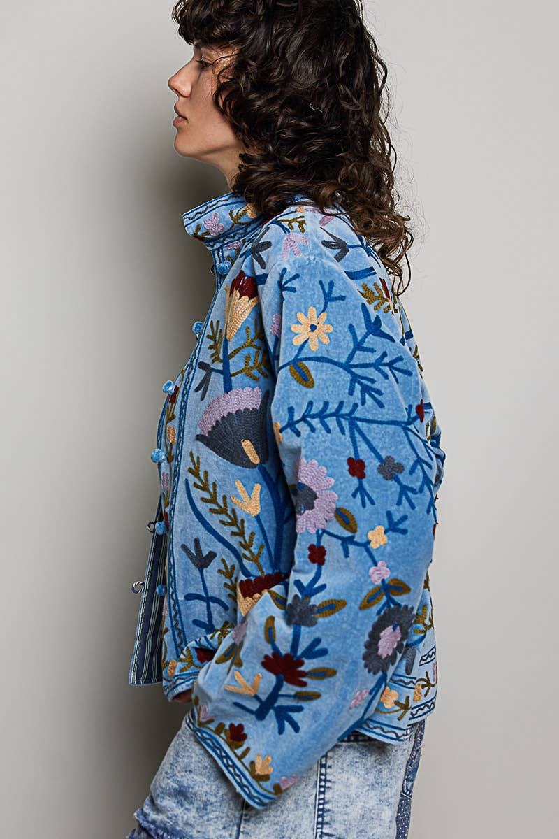 Embroidered Stand Collar & Contrast Trim Velvet Jacket