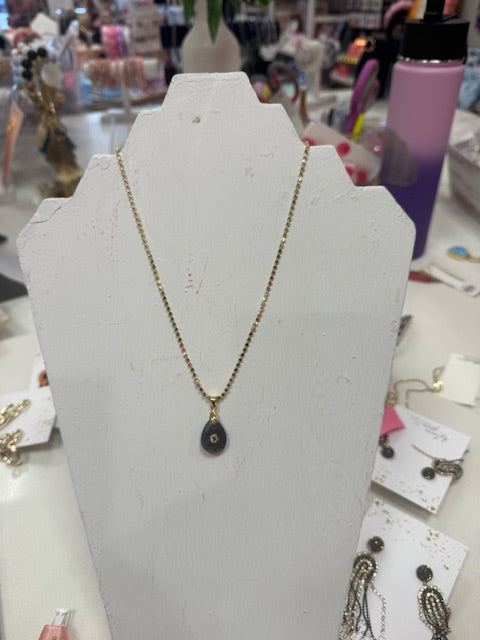 D+G Dainty Necklaces